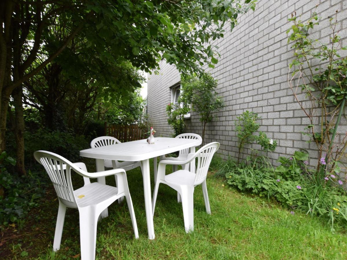 Cozy Apartment In Paliseul With Garden Carlsbourg Eksteriør billede